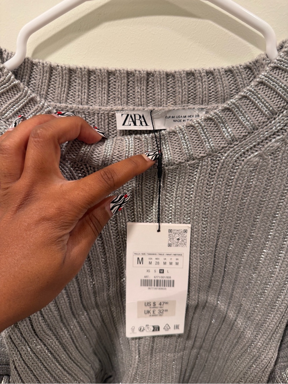 Silver Cropped Ribbed Sweater - Picture 2 of 4